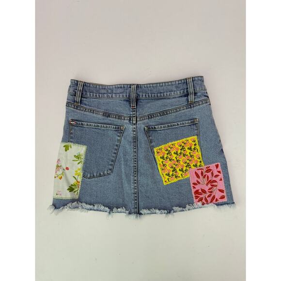 Alice + Olivia Route 66 Denim Patchwork Mini Skirt - Size 26 - Picture 6 of 8